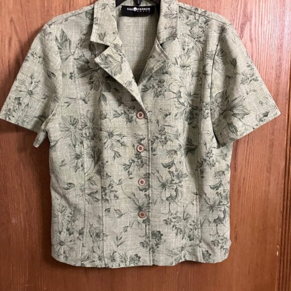 Sag Harbor Fitted Blouse Green Floral Size 12‎